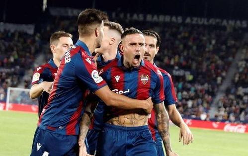 25_26赛季西甲第13轮 比利亚雷亚尔VS马略卡,“激战正酣！比利亚雷亚尔与马略卡第13轮对决精彩回顾”